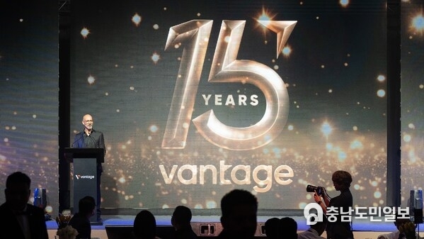 Vantage Celebrates 15 Years of Excellence at the APAC Gala Dinner in Bangkok