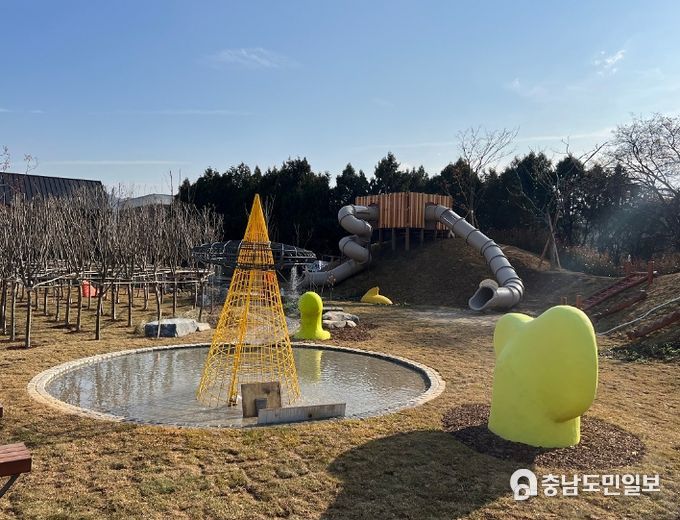 아이들이 꿈꾸는 그곳, 논산시 연산문화창고 생태예술놀이터 개장!